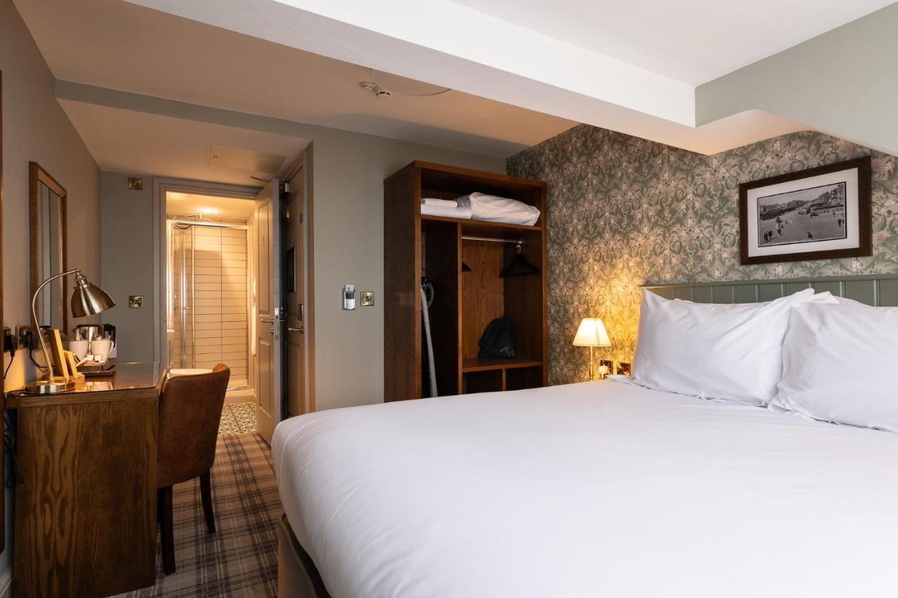 Offshore - The Inn Collection Group Lytham St Annes Buitenkant foto