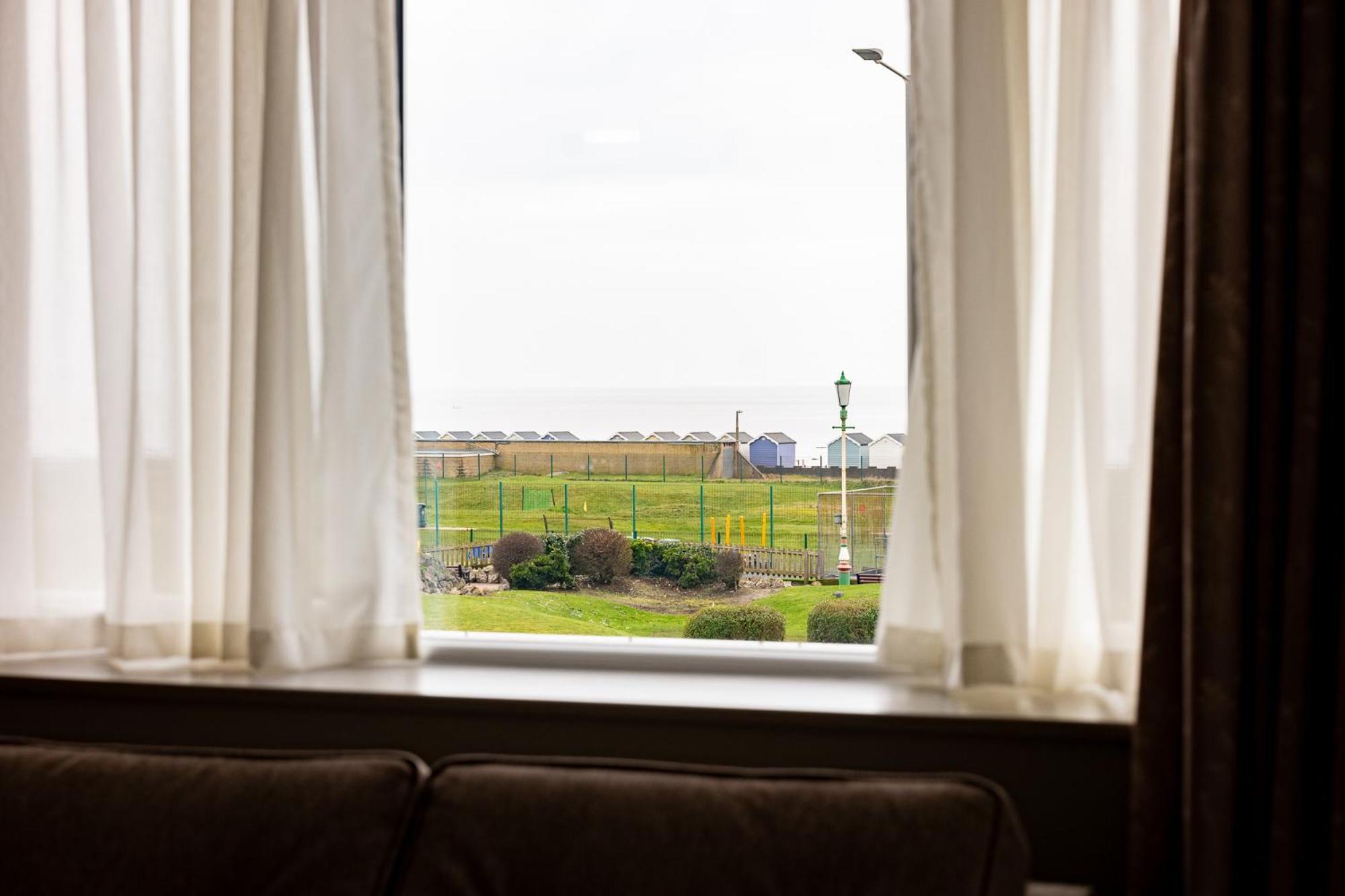 Offshore - The Inn Collection Group Lytham St Annes Buitenkant foto