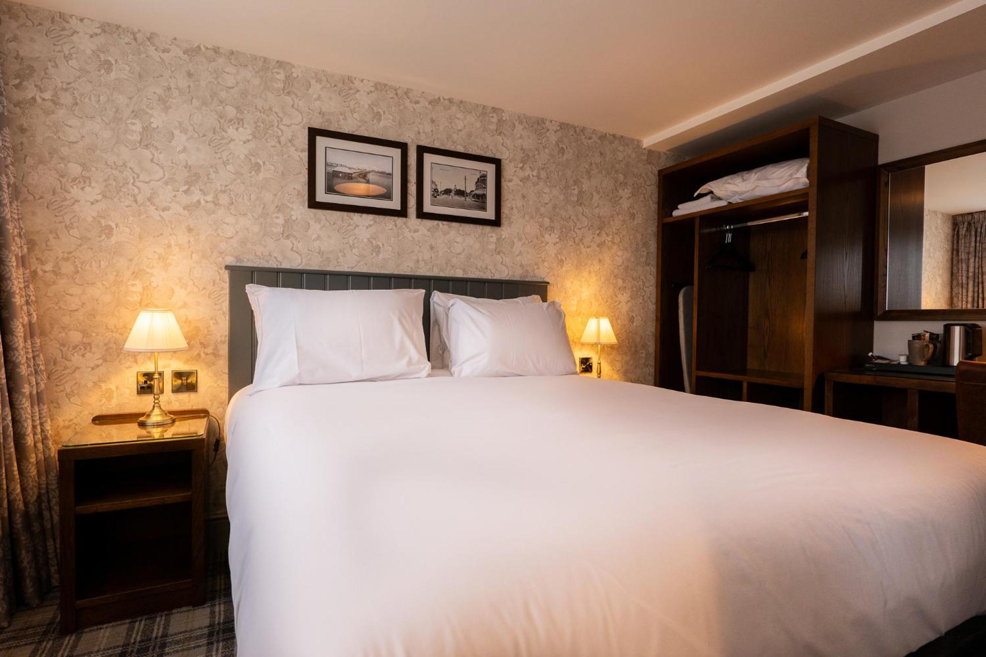 Offshore - The Inn Collection Group Lytham St Annes Buitenkant foto