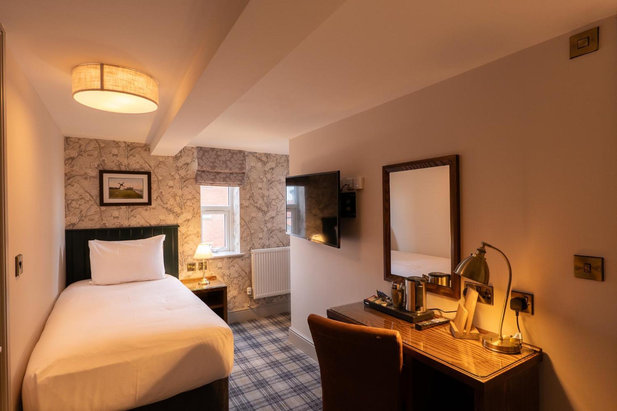 Offshore - The Inn Collection Group Lytham St Annes Buitenkant foto